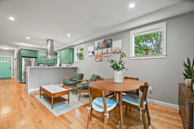 Photo - 8 Greenleaf Ave Unidad 8 Greenleaf Ave Medford