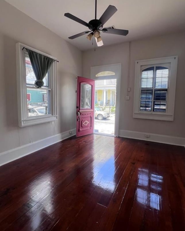 Photo - 1033 Port St