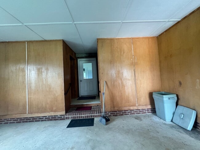 Photo - 103 Casar-Belwood Rd