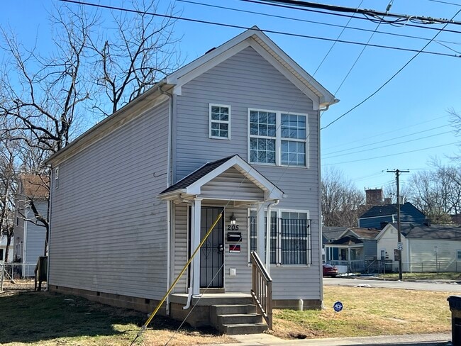 Photo - 205 N 26th St