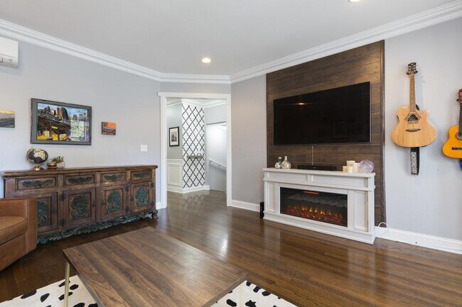 Photo - 2 bedroom in Chicago IL 60625 Unit 2