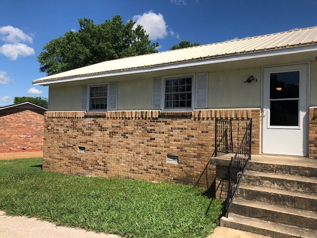 Photo - 400 Sioux Trail