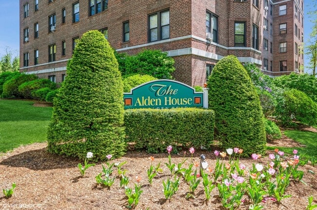 Photo - 11 Alden Rd Unidad 4A Rental