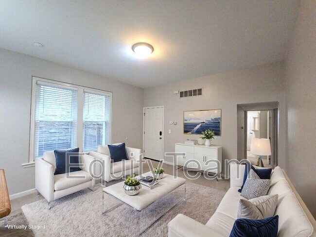 Photo - 568 Delta Ave Unidad 01