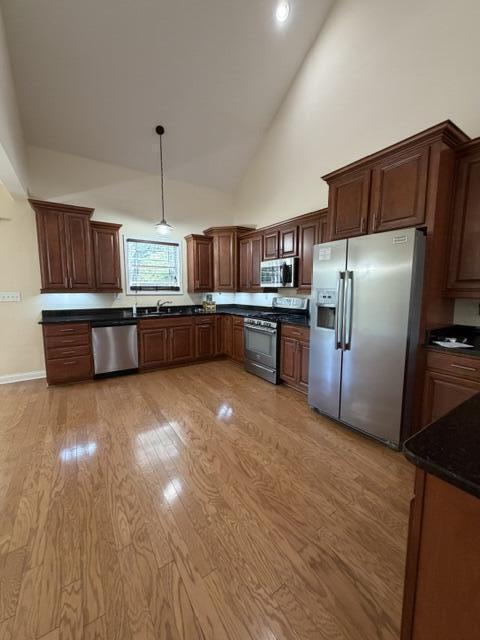 Photo - 382 Preston Ave