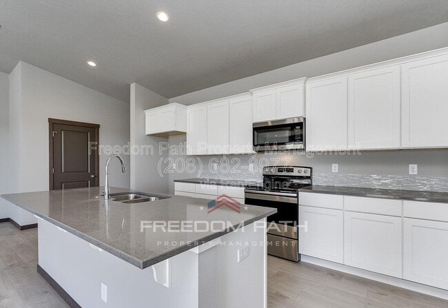 Photo - 176 Inkwood St