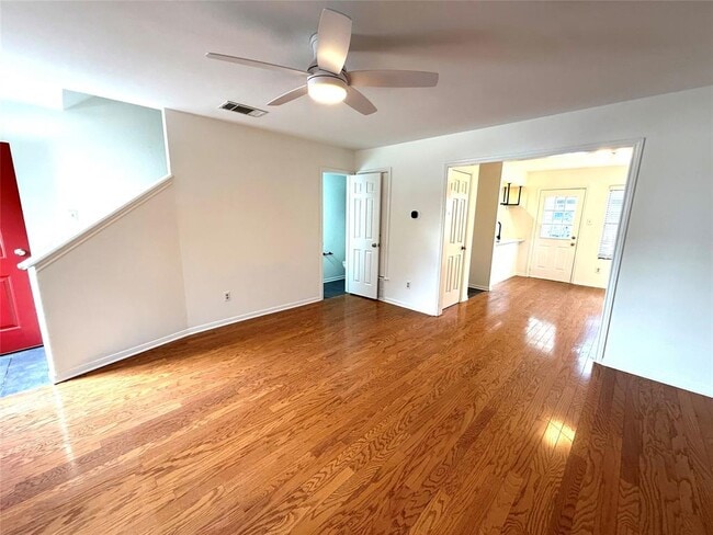 Photo - 1904 Goodrich Ave Unit 2
