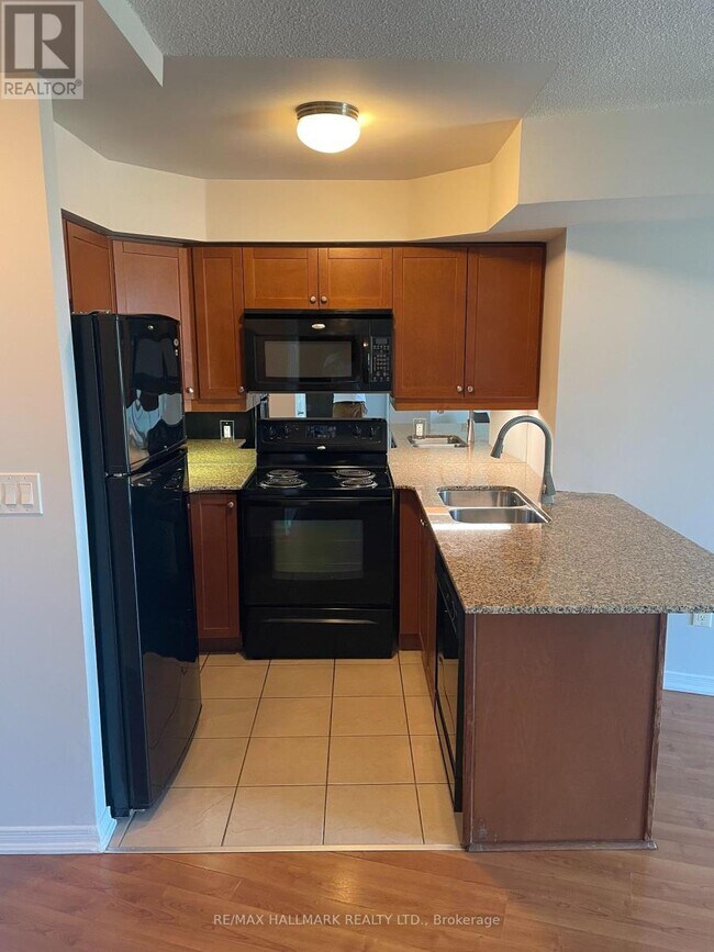 Photo - 18 Valley Woods Rd Unit 1015