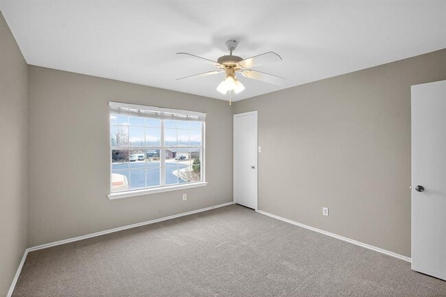 Photo - 703 Indian Meadow Dr