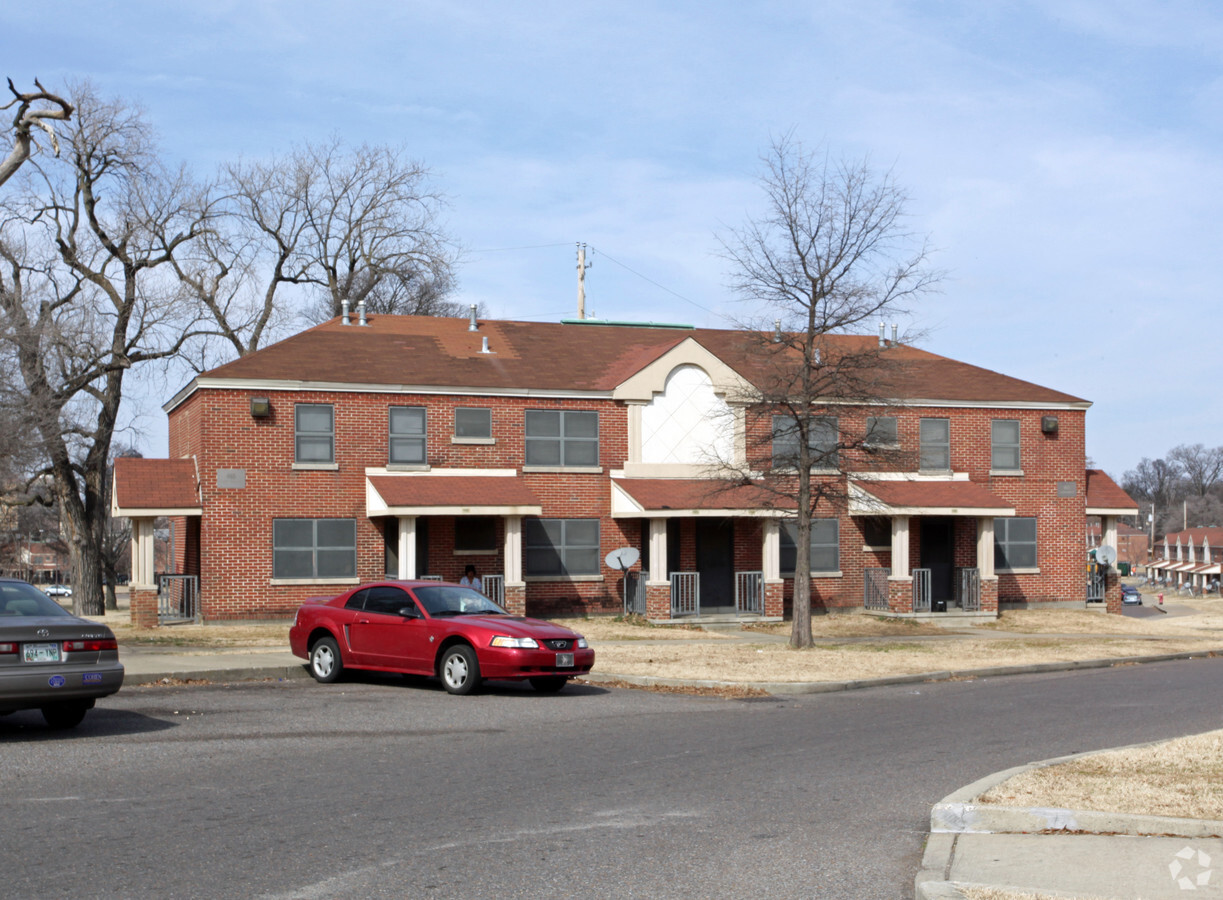 Photo - 382 Foote Park Ln Apartments