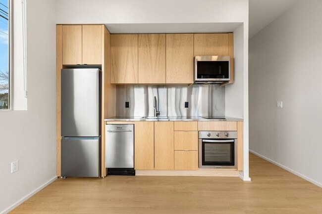 Photo - 7480 N Delaware Ave Unit 104