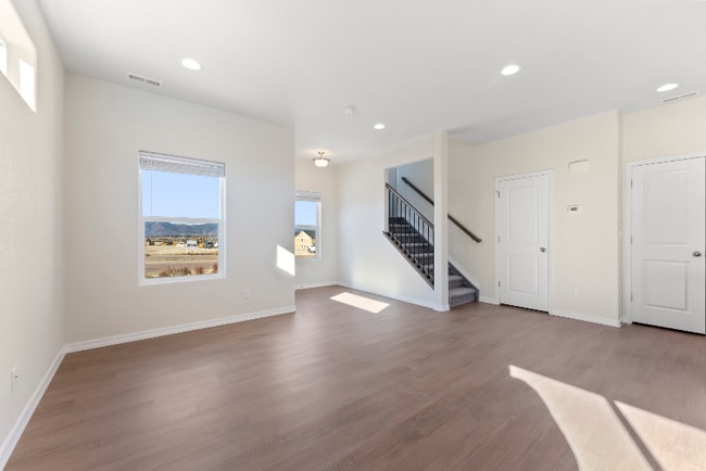 Photo - 7720 Tuttle Vw