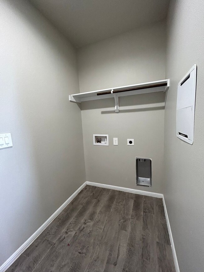 Photo - COMING SOON!!  Beautiful 5 Bedroom Home in Desert Ridge