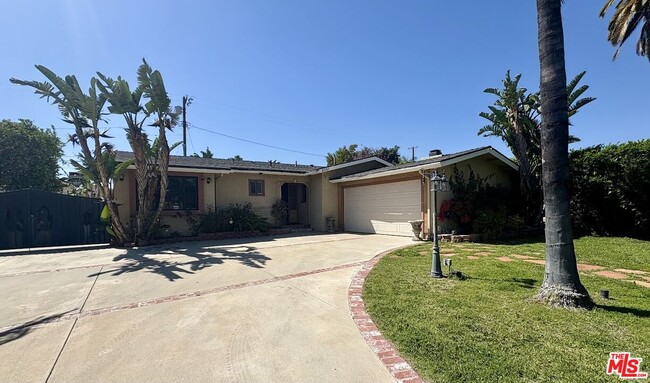 Photo - 8351 Oso Ave House