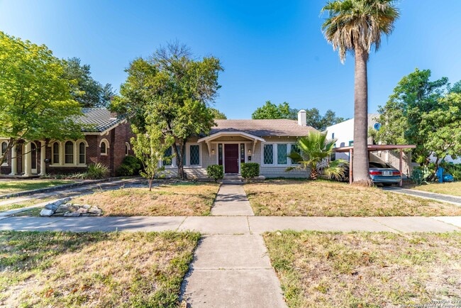 Photo - 1542 W Magnolia Ave