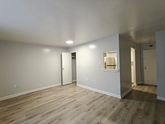 Building Photo - 4891 Stenton Ave Unit 217