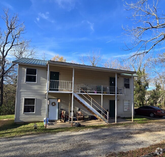 Building Photo - 65 Arnold Springs Rd Unit 4 Rental