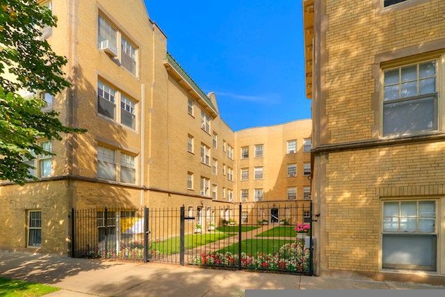 Photo - 1606 W Sunnyside Ave