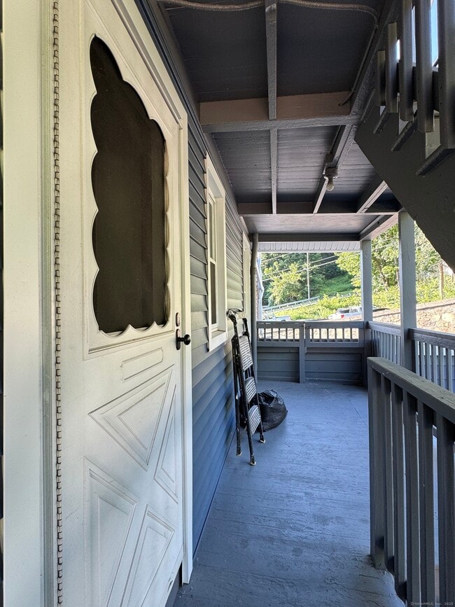 Photo - 87 S Main St