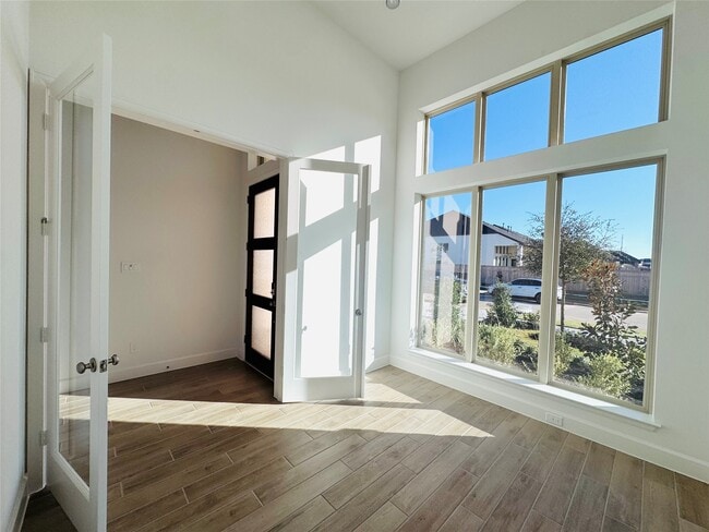 Photo - 4418 Noah Grv Ln