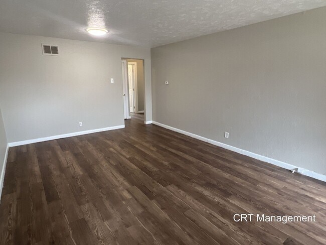 Photo - Freshly Updated 3-Bedroom, 1-Bathroom Unit #1179