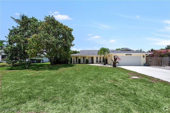 Building Photo - 639 Pompano Dr Rental