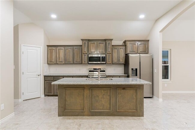 Photo - 22 Olympic St