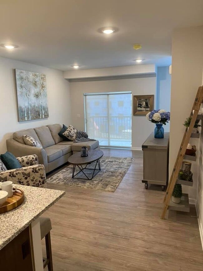 Photo - The Pointe Apartments
