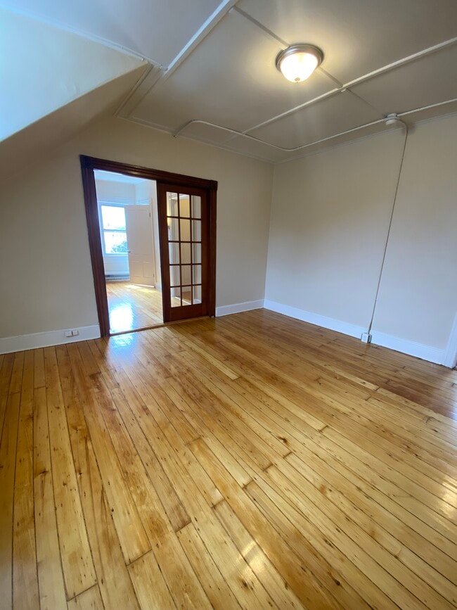 Photo - 13 Magill St Unit 3