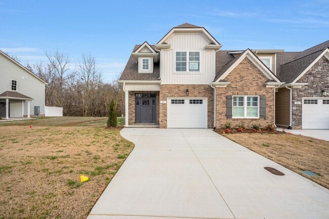 Building Photo - Beautiful NEW 3 Bed 2.5 Bath Townhome in M...