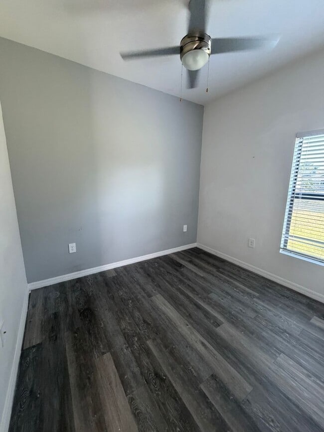 Photo - 1095 Highlands Rd
