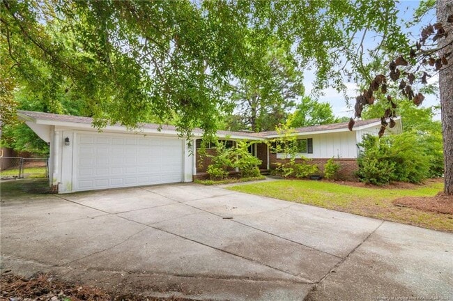 Photo - 1907 Martindale Dr