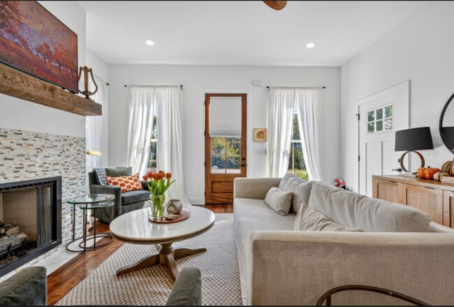 Photo - Newly built 3bedroom/2.5 bath home in Sylv...