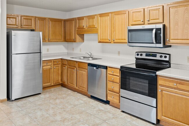 Photo - Halfway Creek Apartments