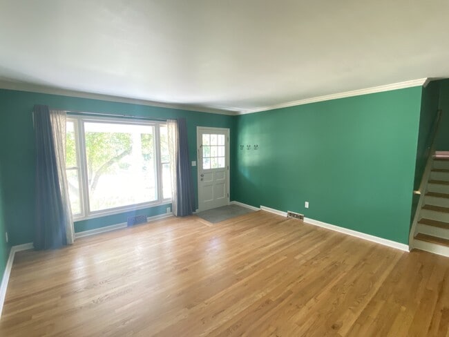 Photo - 2609 Lillian Rd