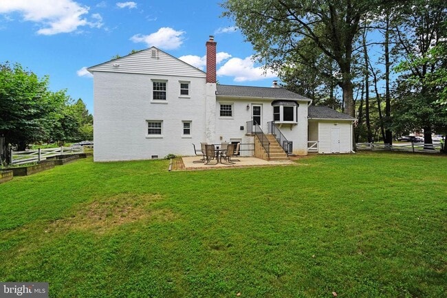 2301 Barbour Rd