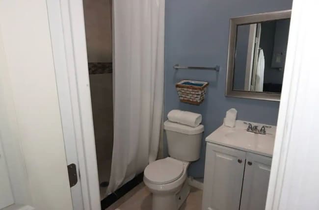 Photo - 711 NW 19th Ct