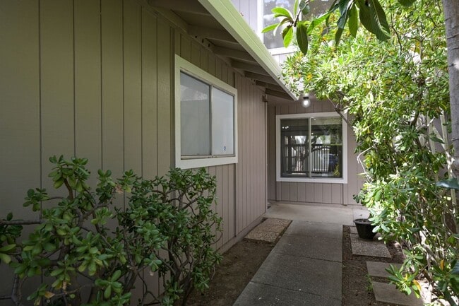 16 Salvatore Dr