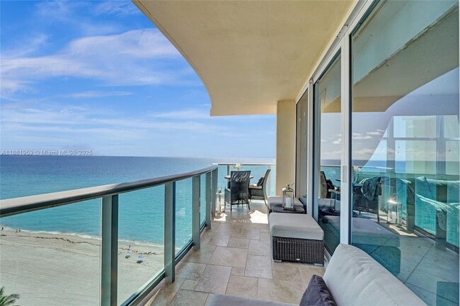 Building Photo - 2501 S Ocean Dr Unit 1510 Rental
