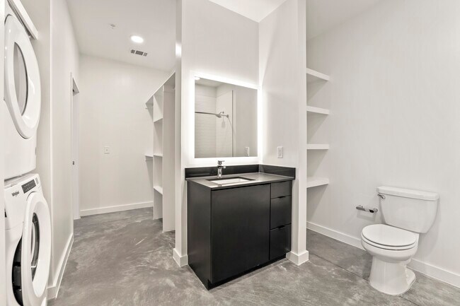 Richland 0/1 Bath