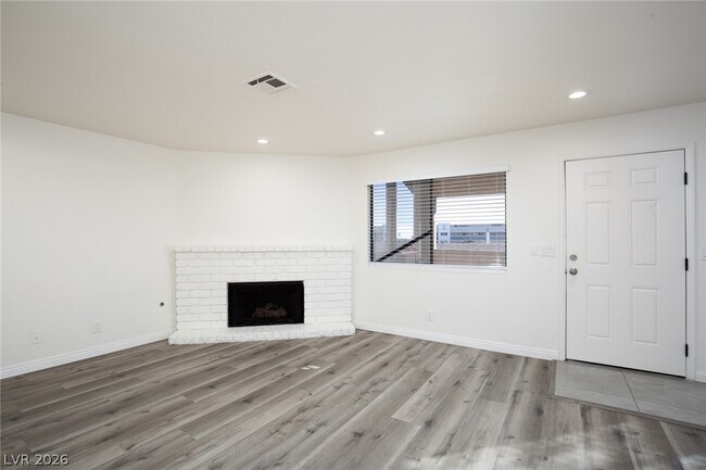Photo - 737 Rock Springs Dr Unit 201