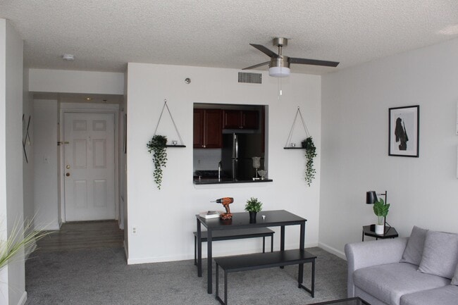 Photo - 1280 W Peachtree St NW Unit 1011