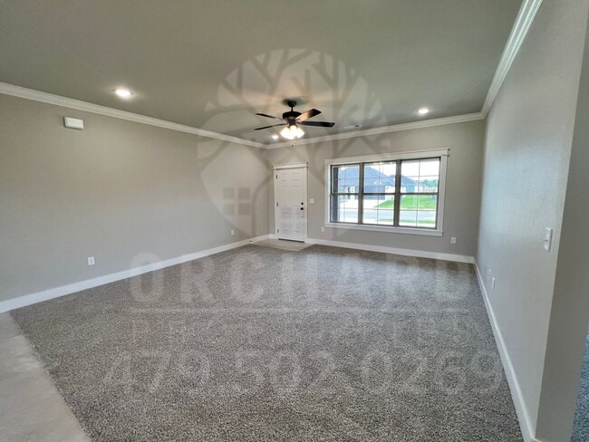 Photo - 1904 E Hudson Dr