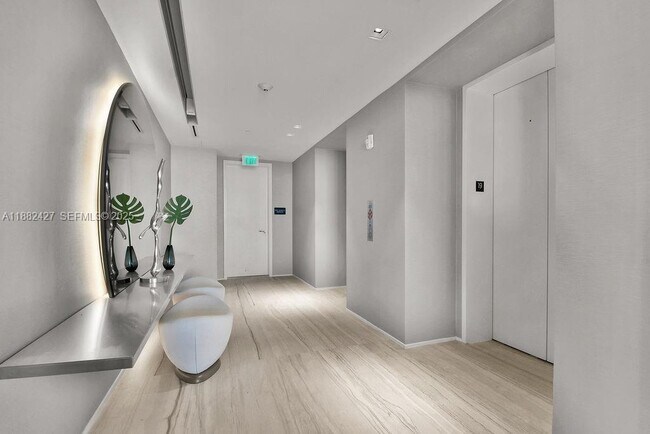 Photo - 1000 Biscayne Blvd Unit 1901