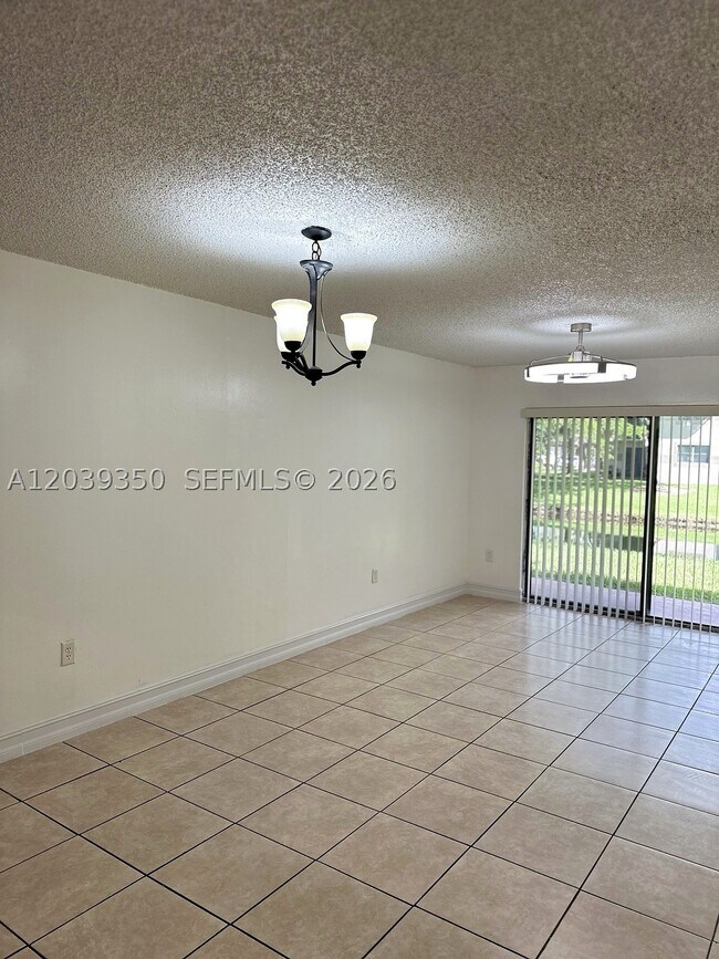 9953 Nob Hill Ct Unit 9953