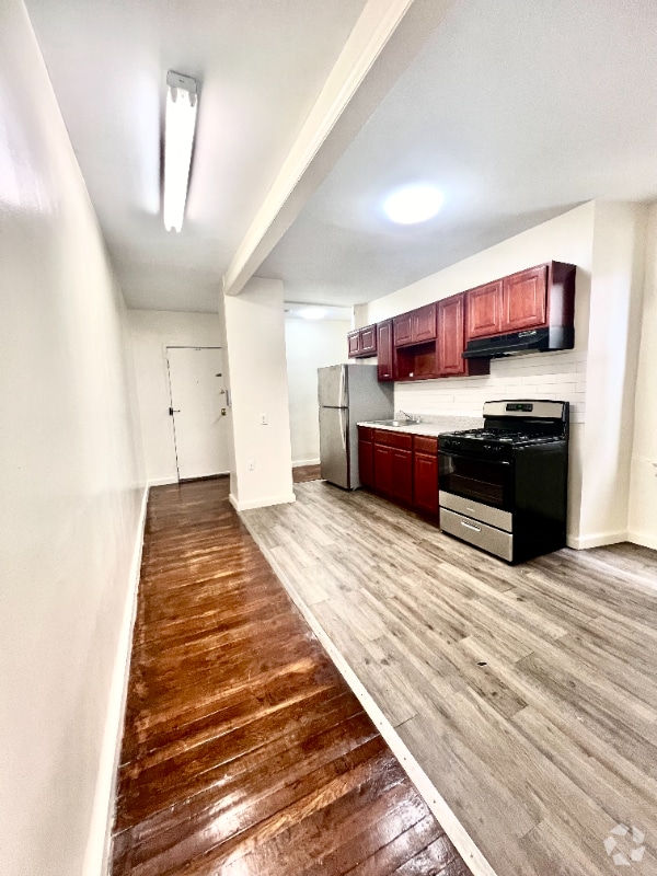 Building Photo - 354 Bergen Ave Rental