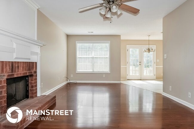 Photo - 149 Hunters Chase