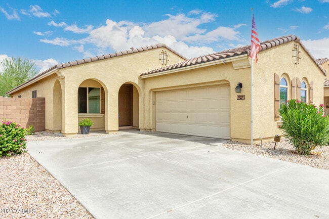 Photo - 1008 W Deoni Trail