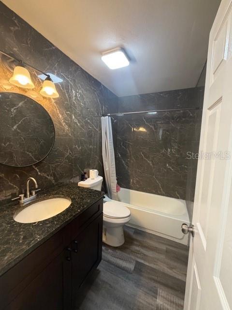 9009 Tudor Dr Unit G106