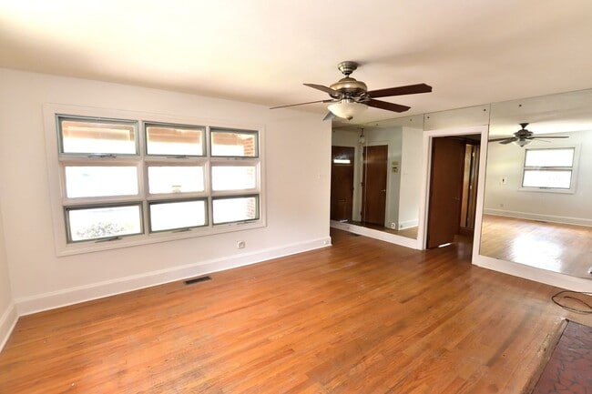 Photo - 329 Myrtle Ave